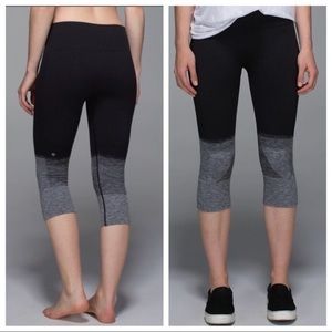 Lululemon Black Gray Seamlessly Street Crop
